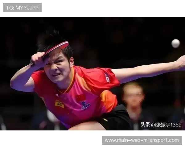 从被动到主动！樊振东如何逆转速度流冲击？，随着局末一次侧身反拉得手,樊振东以11-5先胜一局